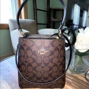 Coach Bucket Bag